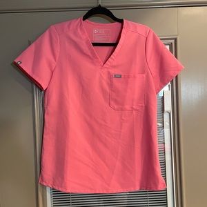 EUC NEON PINK FIGS SMALL TOP MEDIUM PANTS